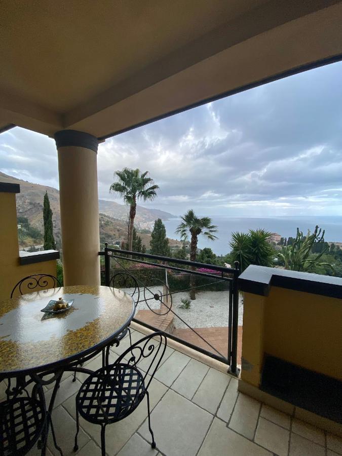 Taormina Bella Vista Apartment In Center With Pool By Taormina Holidays Zewnętrze zdjęcie